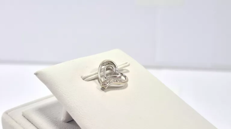 ZŁOTA ZAWIESZKA Z BRYLANTAMI 0,01CT 585 0,88G 14K CERTYFIKAT