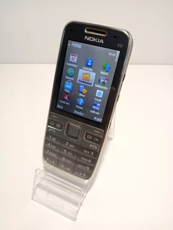 TELEFON NOKIA E52