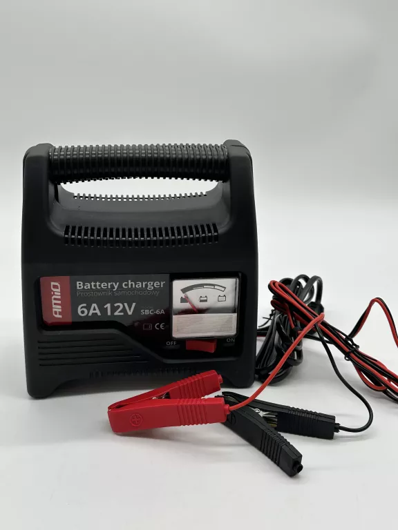 PROSTOWNIK DO AKUMULATORA SAMOCHODOWEGO 6A 12V SBC-6A AMIO