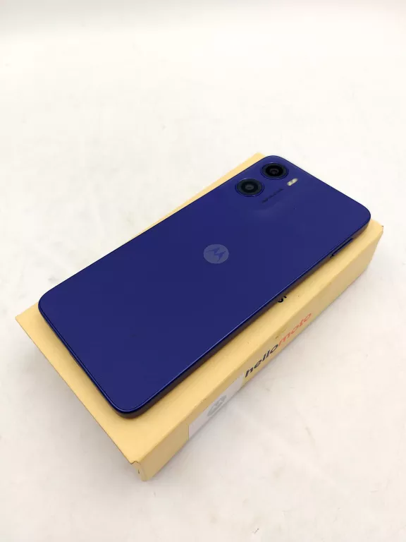TELEFON MOTOROLA MOTO E15 2/64GB