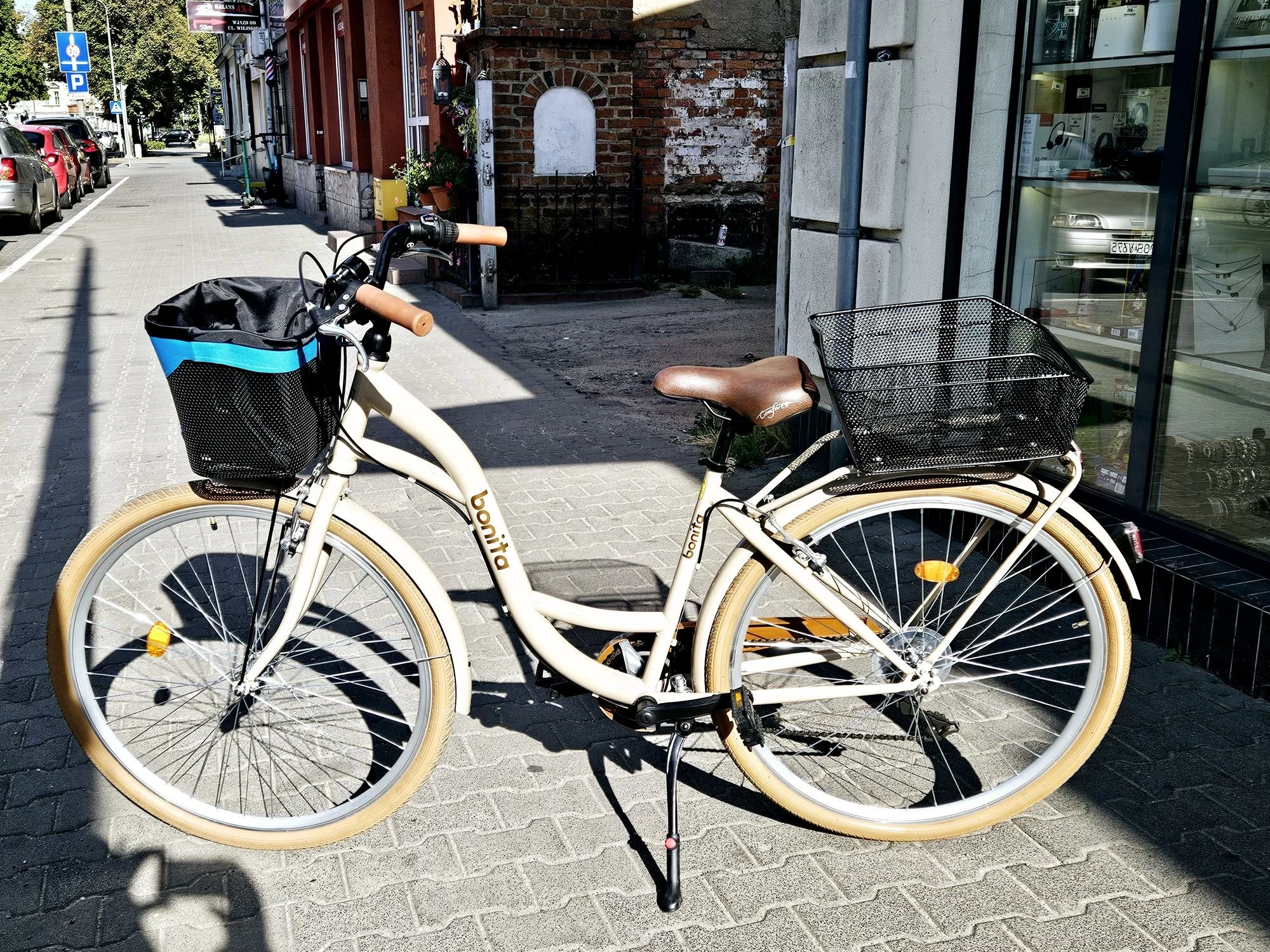 rower-miejski-damski-bonita-kola-28-plec-130411-16