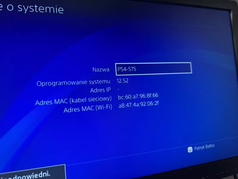 KONSOLA PS4 SLIM 1 TB + 2 PADY + 6 GIER ZESTAW