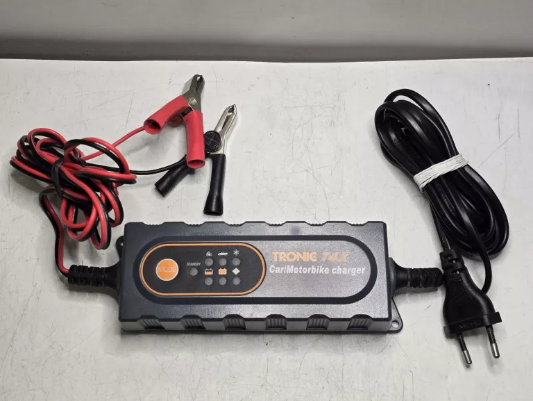ŁADOWARKA DO AKUMULATORÓW SAMOCHODOWYCH TRONIC T4X