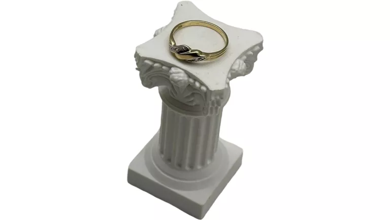 PRZECUDOWNY ZŁOTY PIERŚCIONEK 1,83G PR585 14K R16