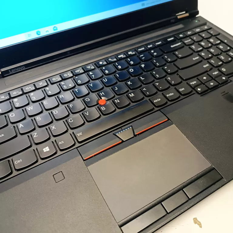 LAPTOP LENOVO THINKPAD P50 I7 RAM-16 DYSK-222 GB SSD