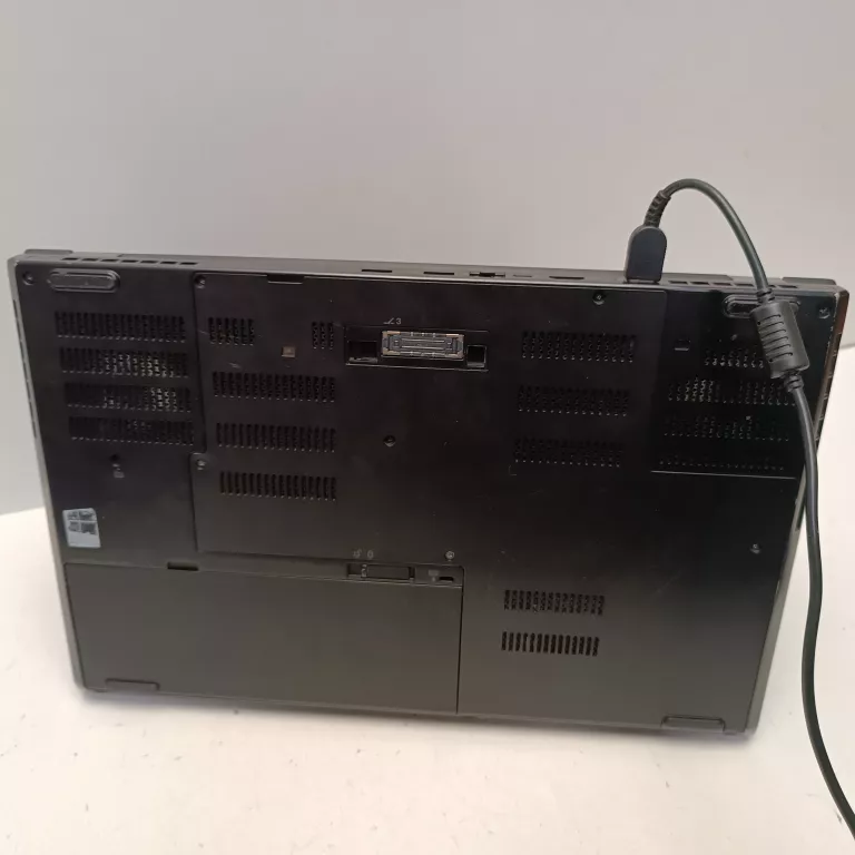 LAPTOP LENOVO THINKPAD P50 I7 RAM-16 DYSK-222 GB SSD