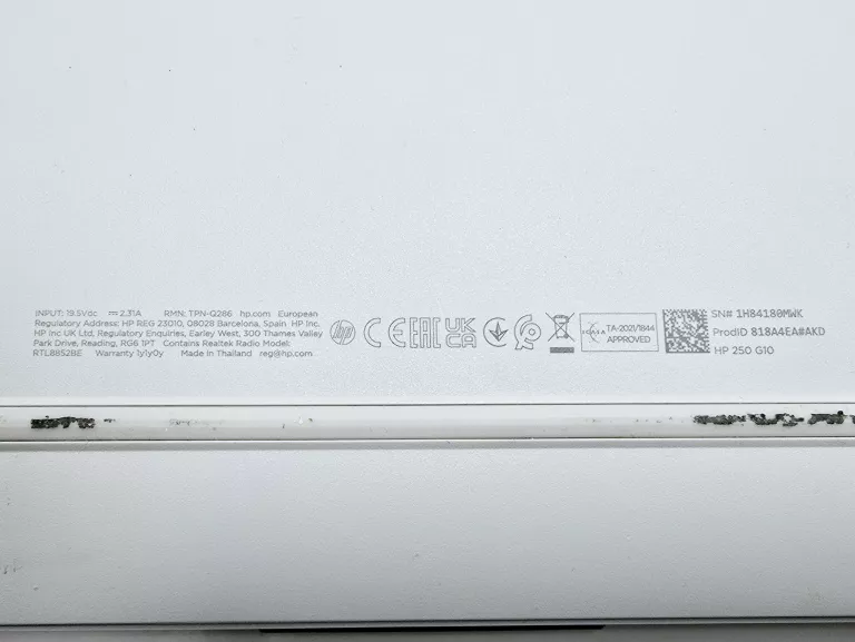 LAPTOP HP 250 G10 15,6 " INTEL N 8 GB / 512 GB