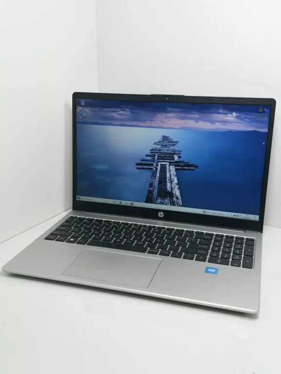 LAPTOP HP 250 G10 15,6 " INTEL N 8 GB / 512 GB