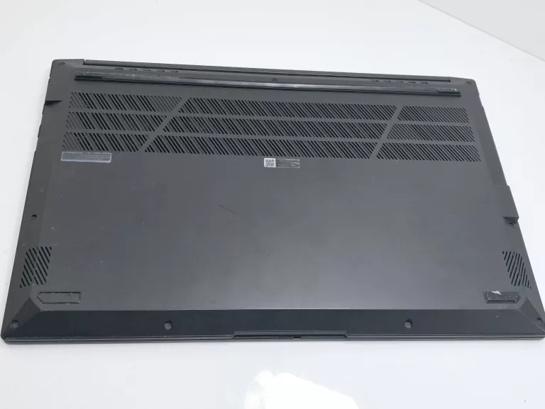 ASUS CREATOR Q530VJ 15.6" FHD OLED I7-13620H