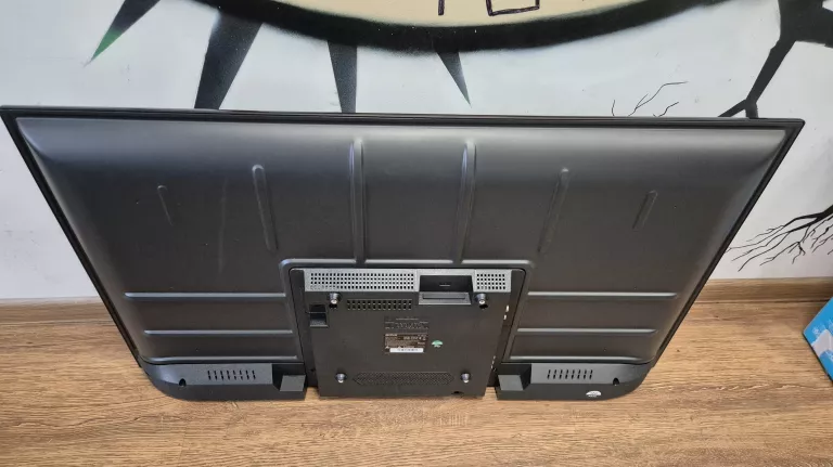 TELEWIZOR QILIVE Q40FS232/ KOMPLET PUDEŁKO/ PARAGON