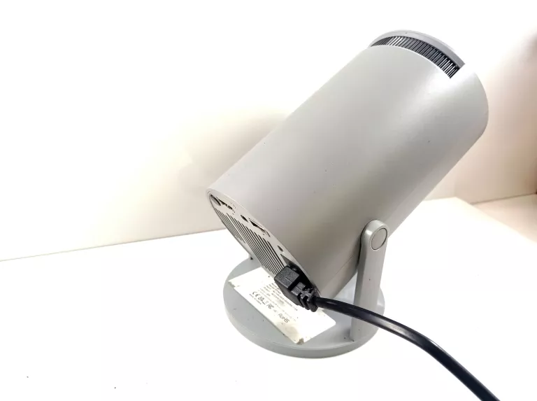 PROJEKTOR MAGCUBIC HY300 + PILOT