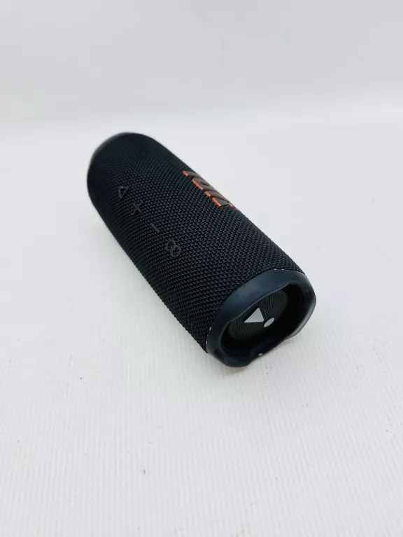 GŁOŚNIK PRZENOŚNY JBL FLIP 6 CZARNY