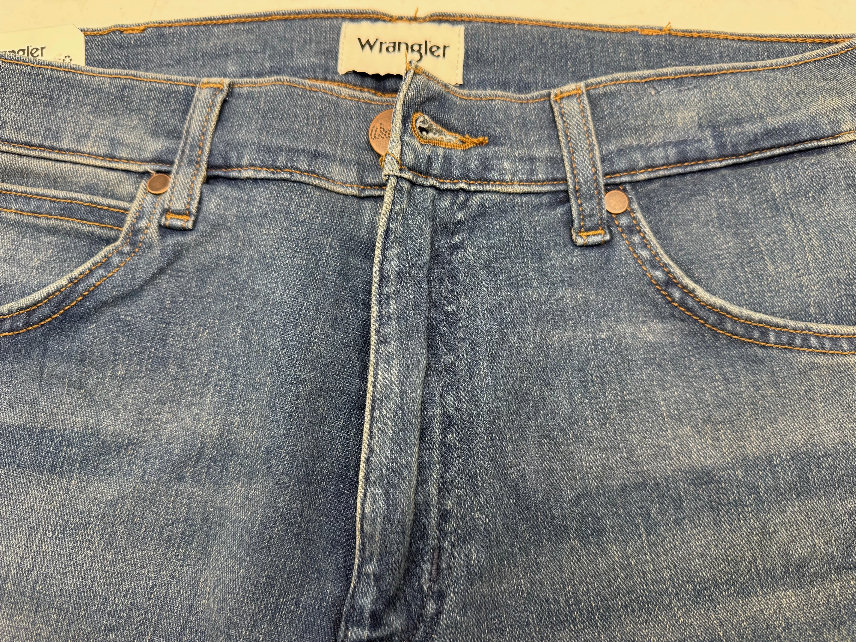 meskie-spodnie-jeansowe-proste-wrangler-greensboro-3132-rozmiar-129302-66