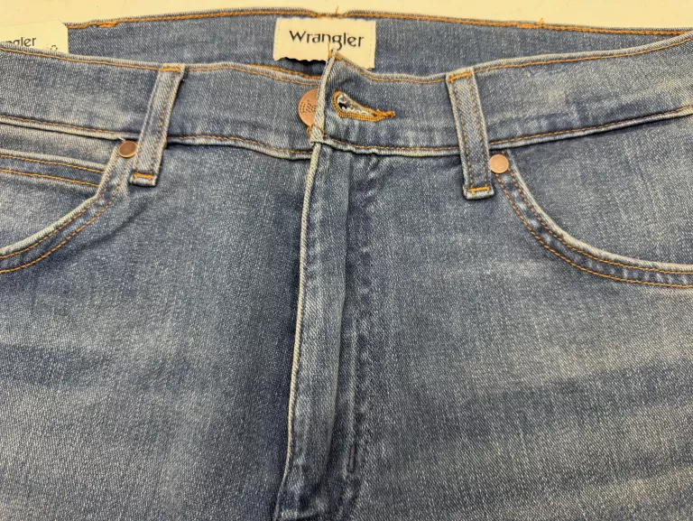 meskie-spodnie-jeansowe-proste-wrangler-greensboro-3132-rozmiar-129302-66