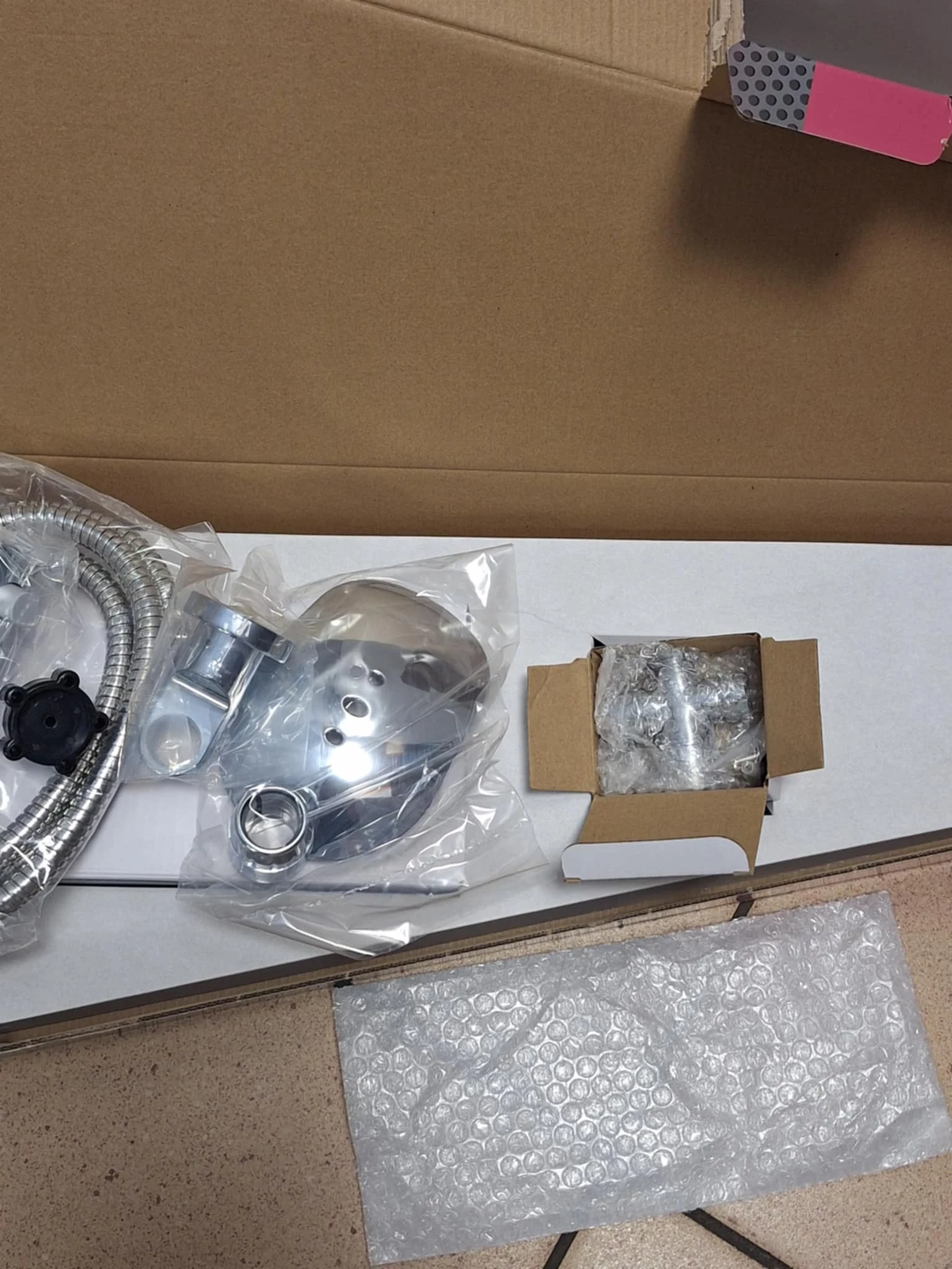 deszczownica-rain-overhead-shower-linia-neo-lupo