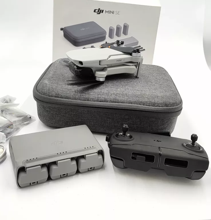DRON DJI MINI SE FLY MORE COMBO