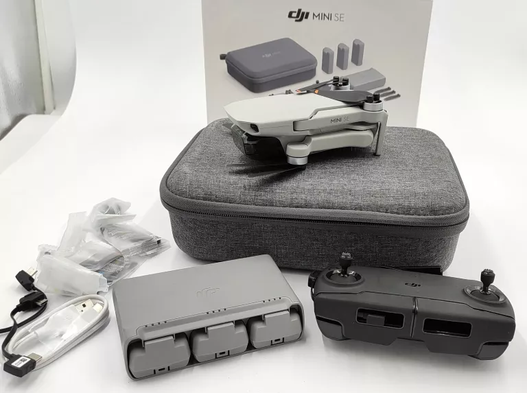 DRON DJI MINI SE FLY MORE COMBO