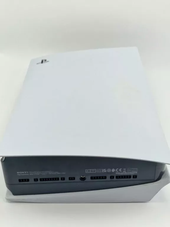 KONSOLA PS5 1T CFI-216A  BIAŁA Z NAPĘDEM KOMPLET