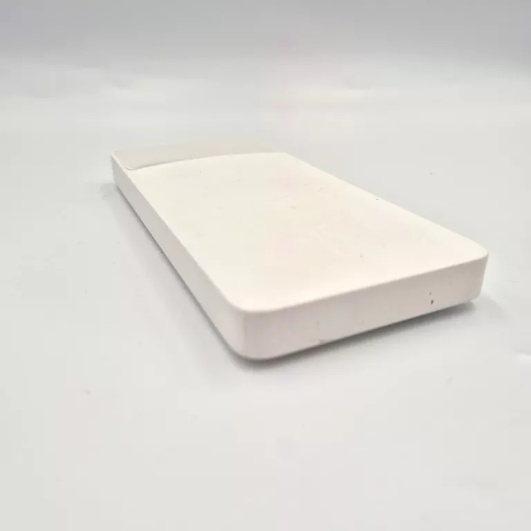 POWERBANK 10000MAH 15W BIALY