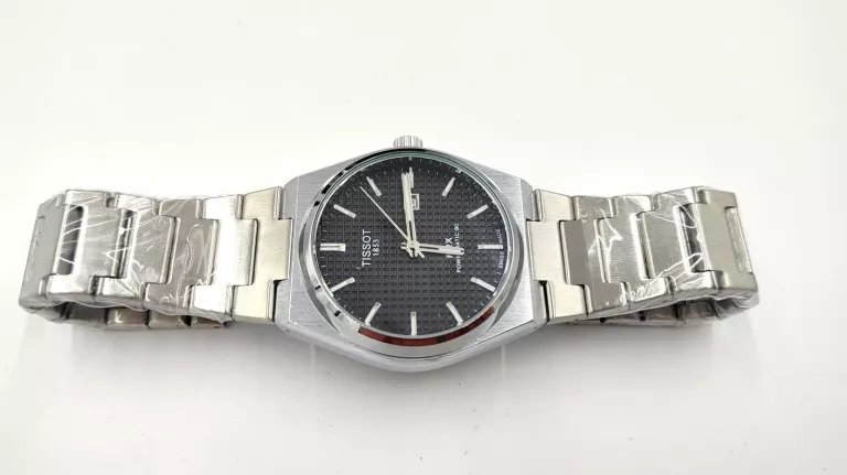 ZEGAREK TISSOT T137.410A OPIS