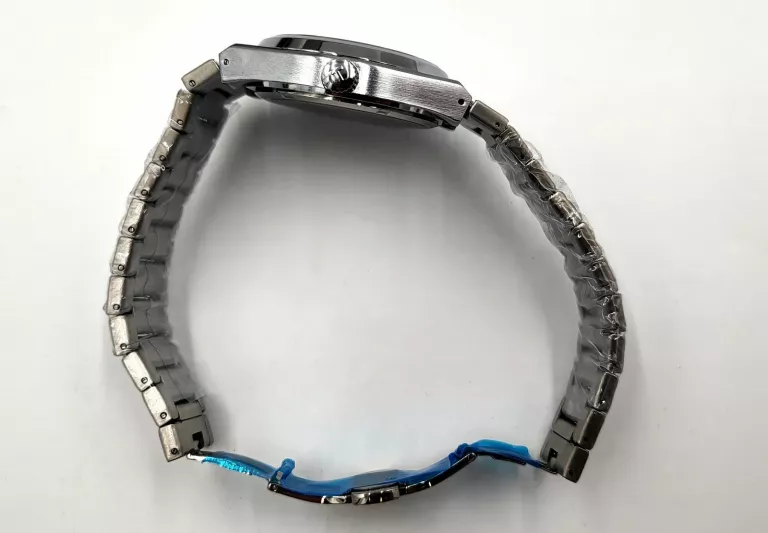 ZEGAREK TISSOT T137.410A OPIS