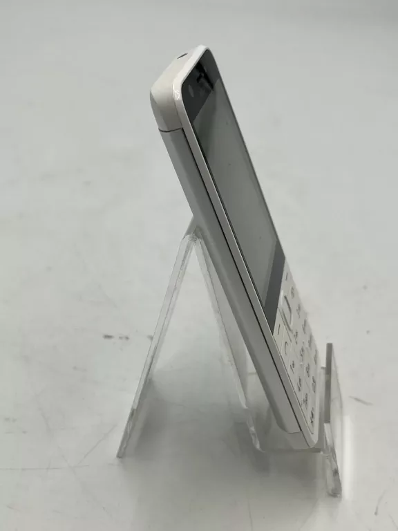 TELEFON NOKIA RM-1172