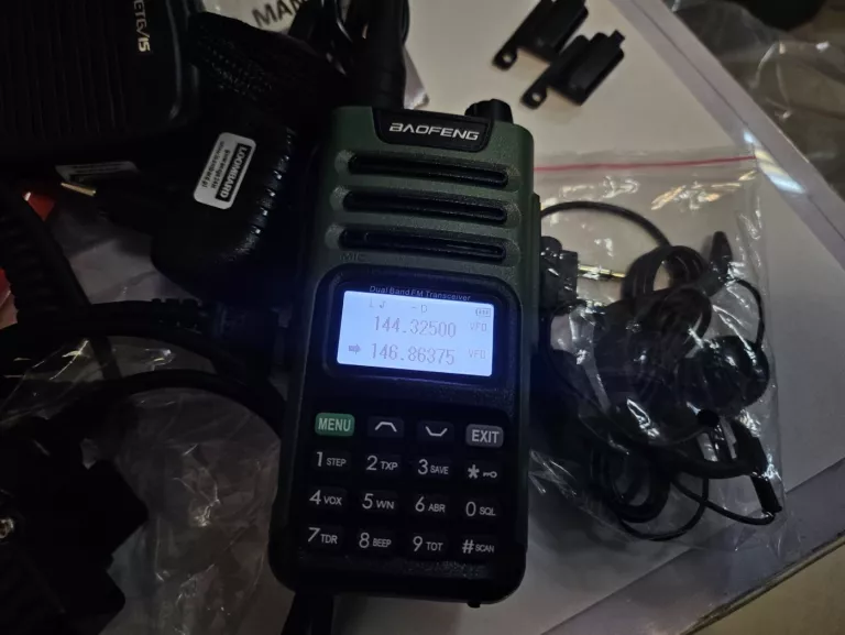 BAOFENG UV-13 PRO + AKCESORIA