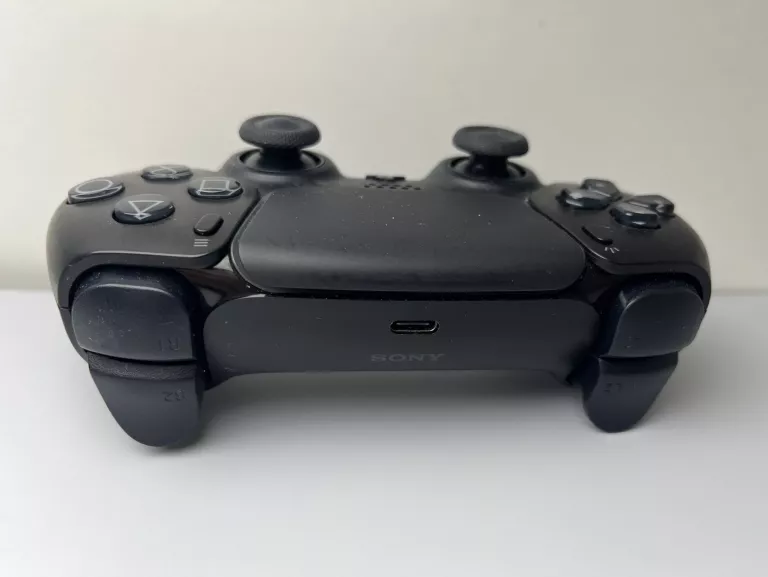 KONSOLA PS5 SLIM 1TB 2 PADY KPL