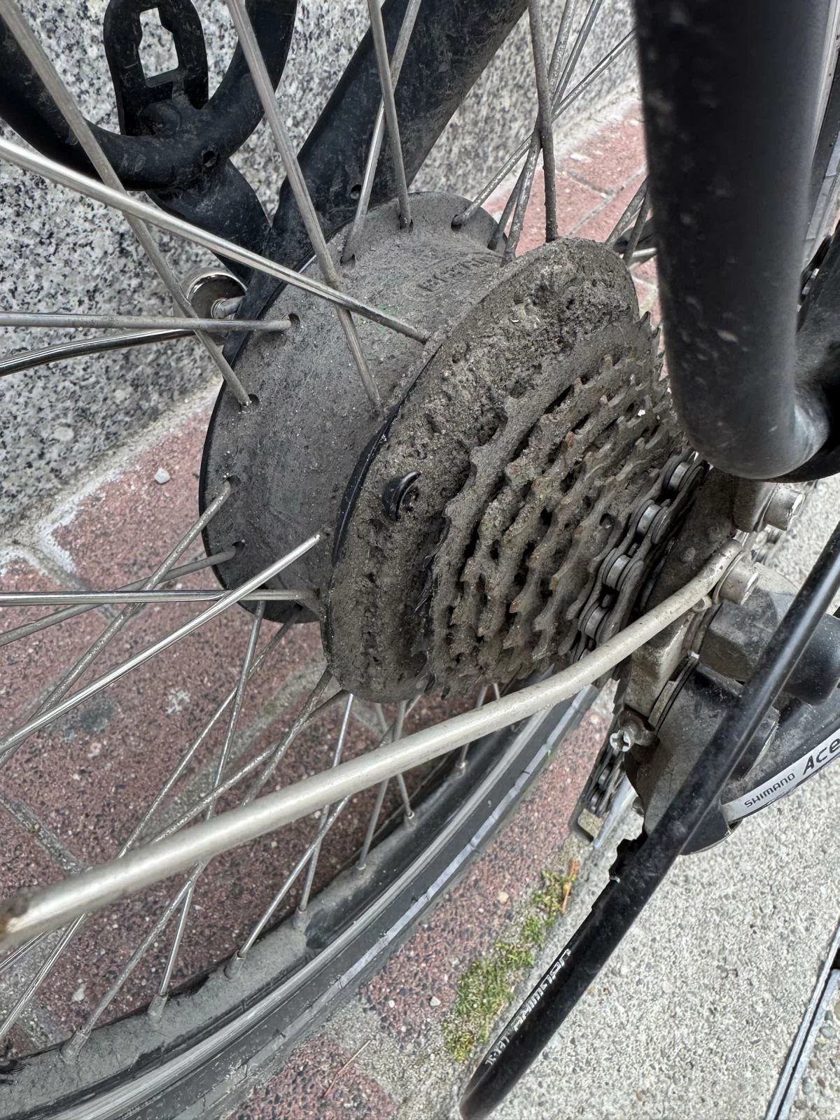 uz-rower-fischer-bikes-faltrad-fr-18-kluczyk-intruckja-ladowarka-rozmiar-kola-129289-32