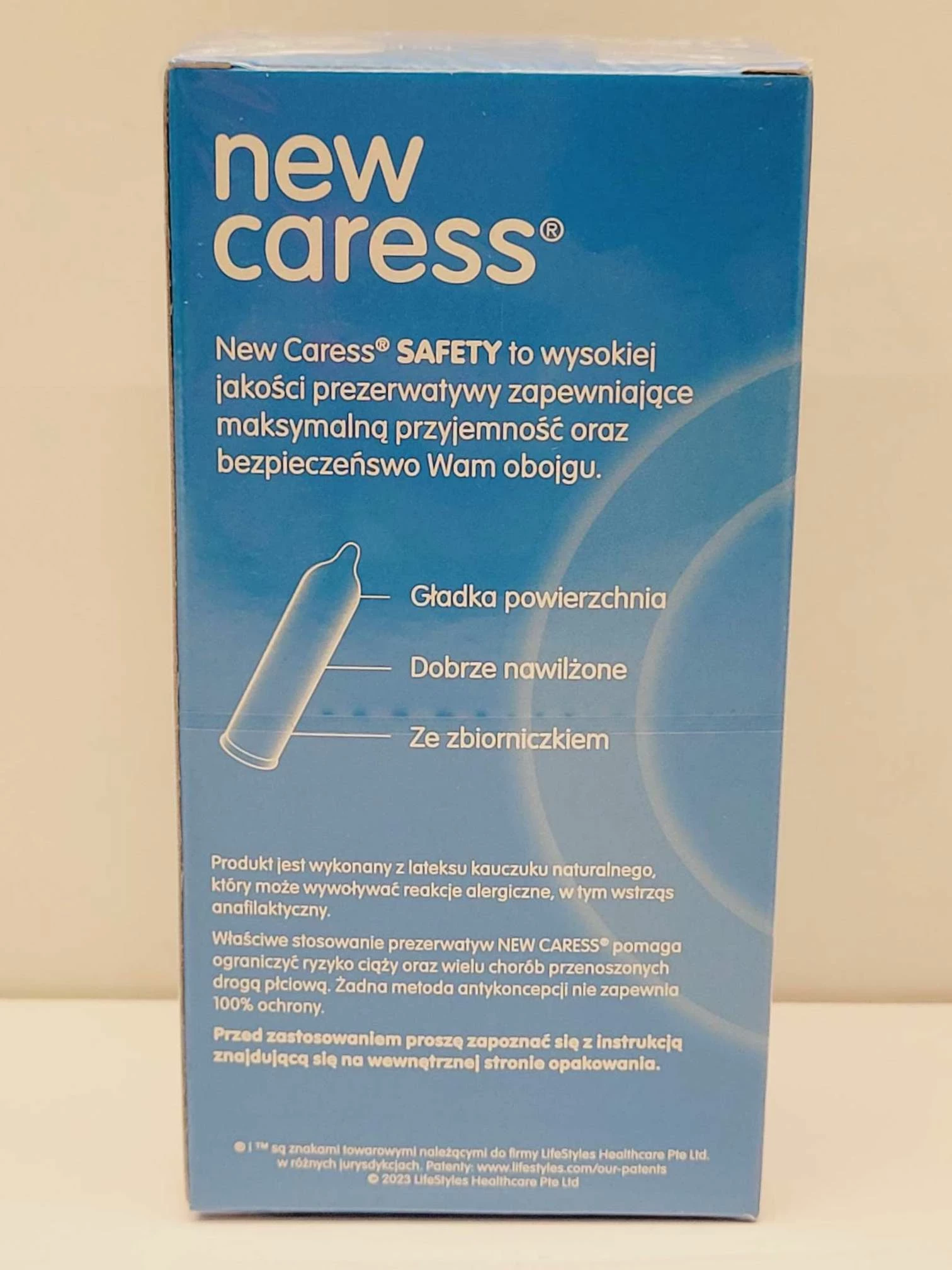 prezerwatywy-klasyczne-new-caress-12-szt-stan-11323-1