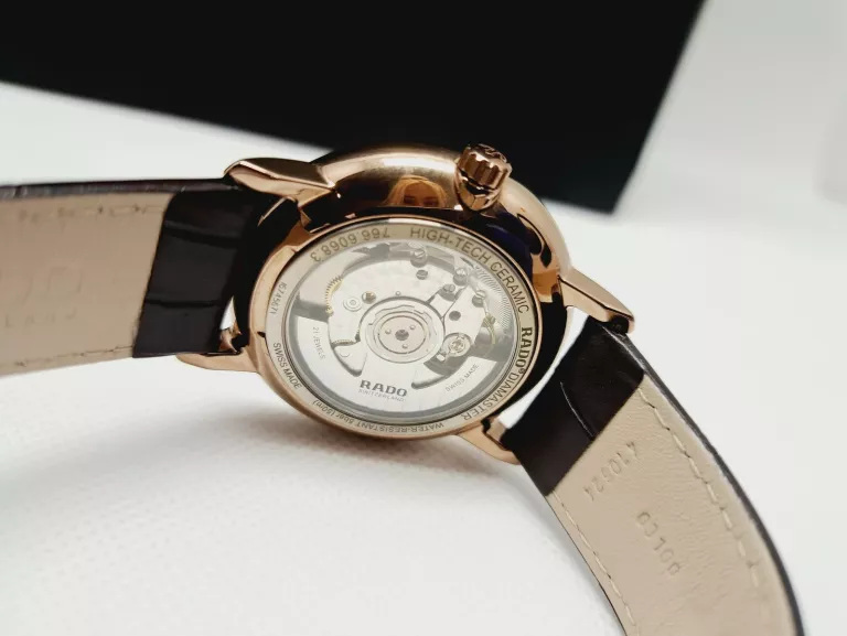 zegarek-meski-rado-diamaster-thinline-automatic-r14068176-ksztalt-koperty-129223-2