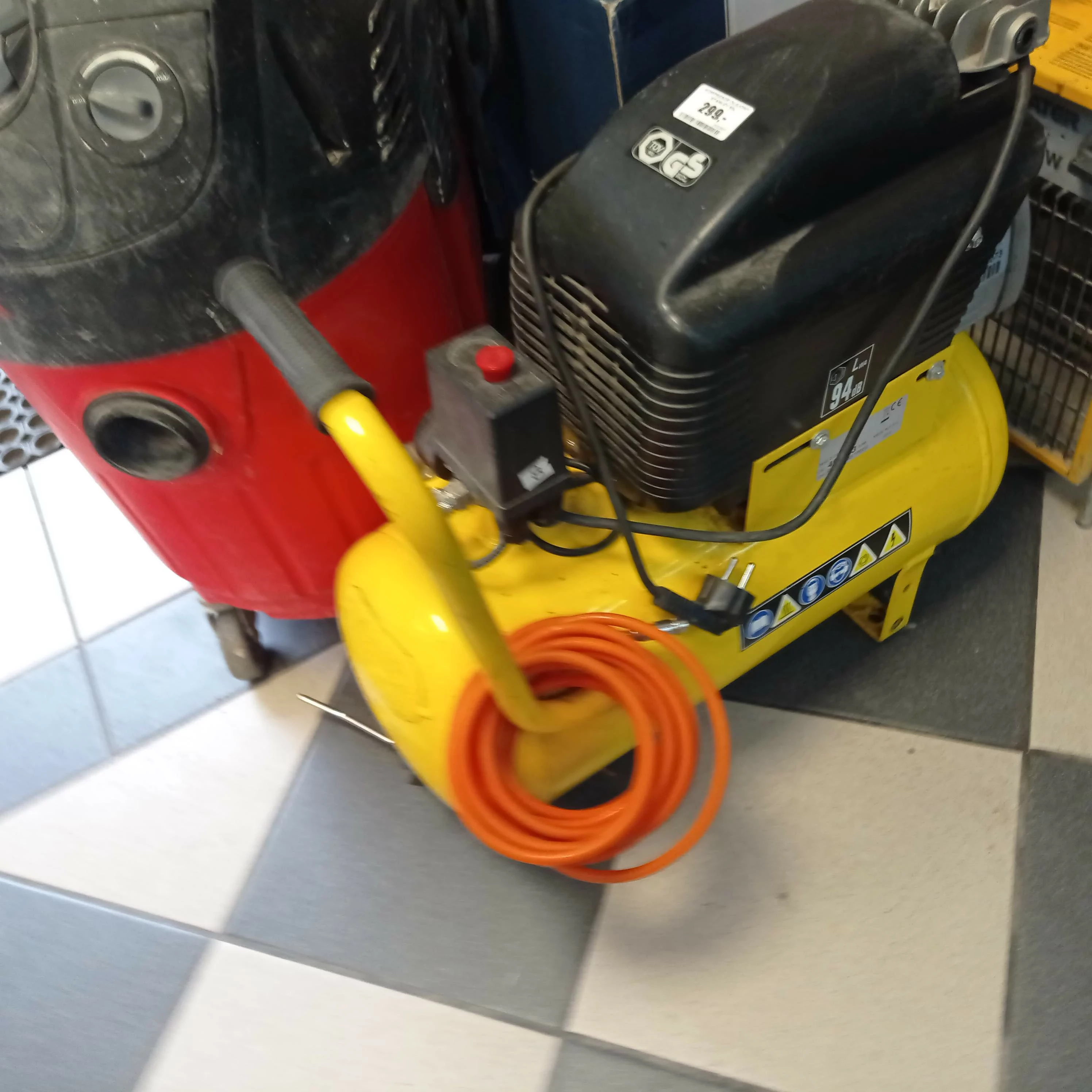 stanley-sprezarka-kompresor-olejowy-50l-8bar-ean-gtin-8016738702651