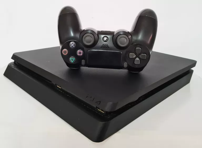 KONSOLA PS4 SLIM 500GB  + PAD