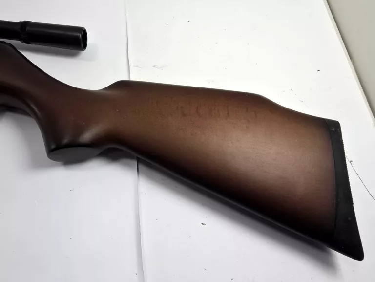 WIATRÓWKA CROSMAN COPPERHEAD 4,5 MM LUNETA STRIKE 4X20