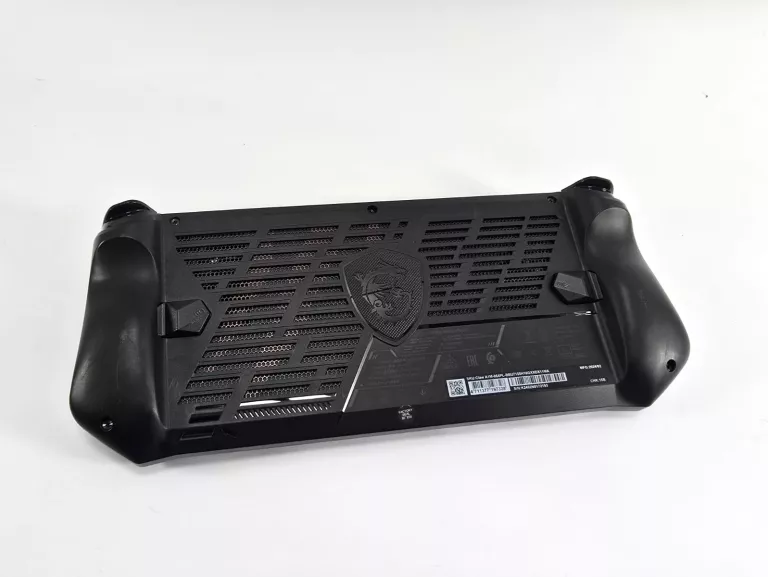 KONSOLA PRZENOŚNA MSI CLAW 7” FHD IPS INTEL ULTRA 7 155H WINDOWS 11 HOME