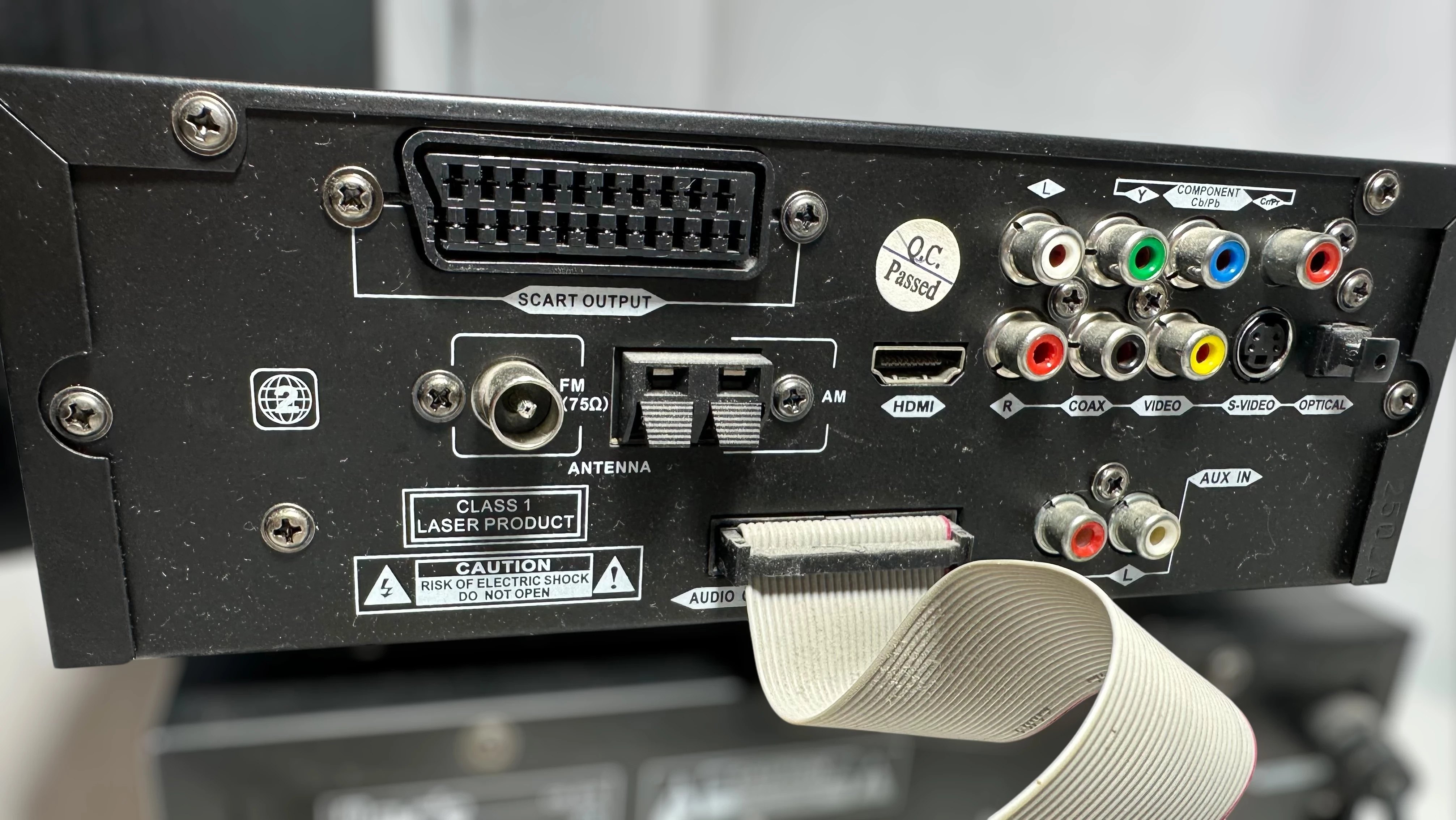 mini-wieza-czarna-warto-okazja-marka-248811-978696