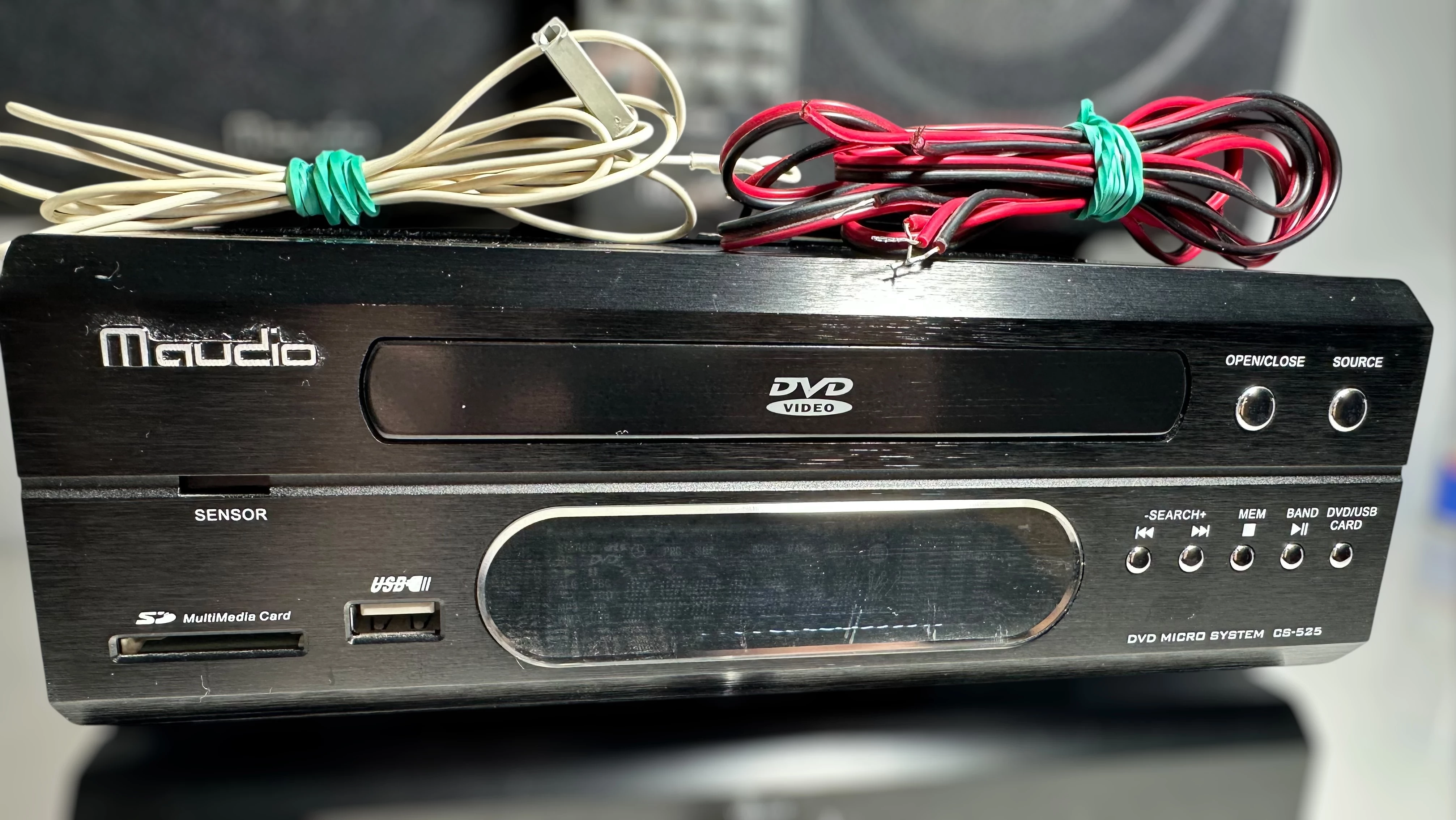 mini-wieza-czarna-warto-okazja-radio-226058-1