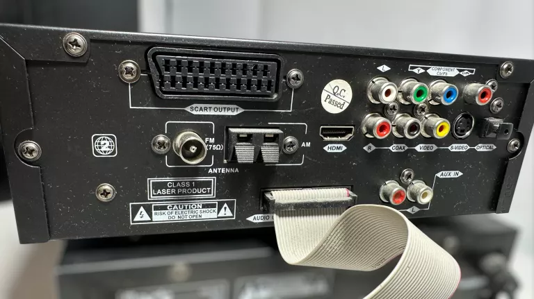 mini-wieza-czarna-warto-okazja-marka-248811-978696