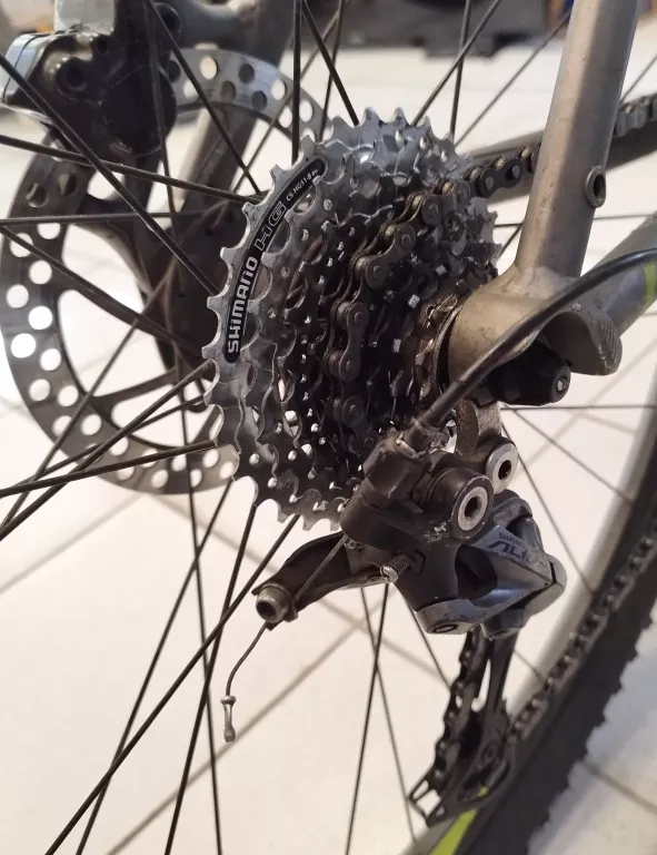 rower-kross-level-b2-2016-rama-19-rozmiar-m-kola-29-liczba-biegow-24