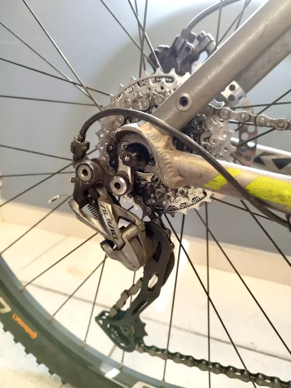 rower-kross-level-b2-2016-rama-19-rozmiar-m-kola-29-amortyzacja-129291-1