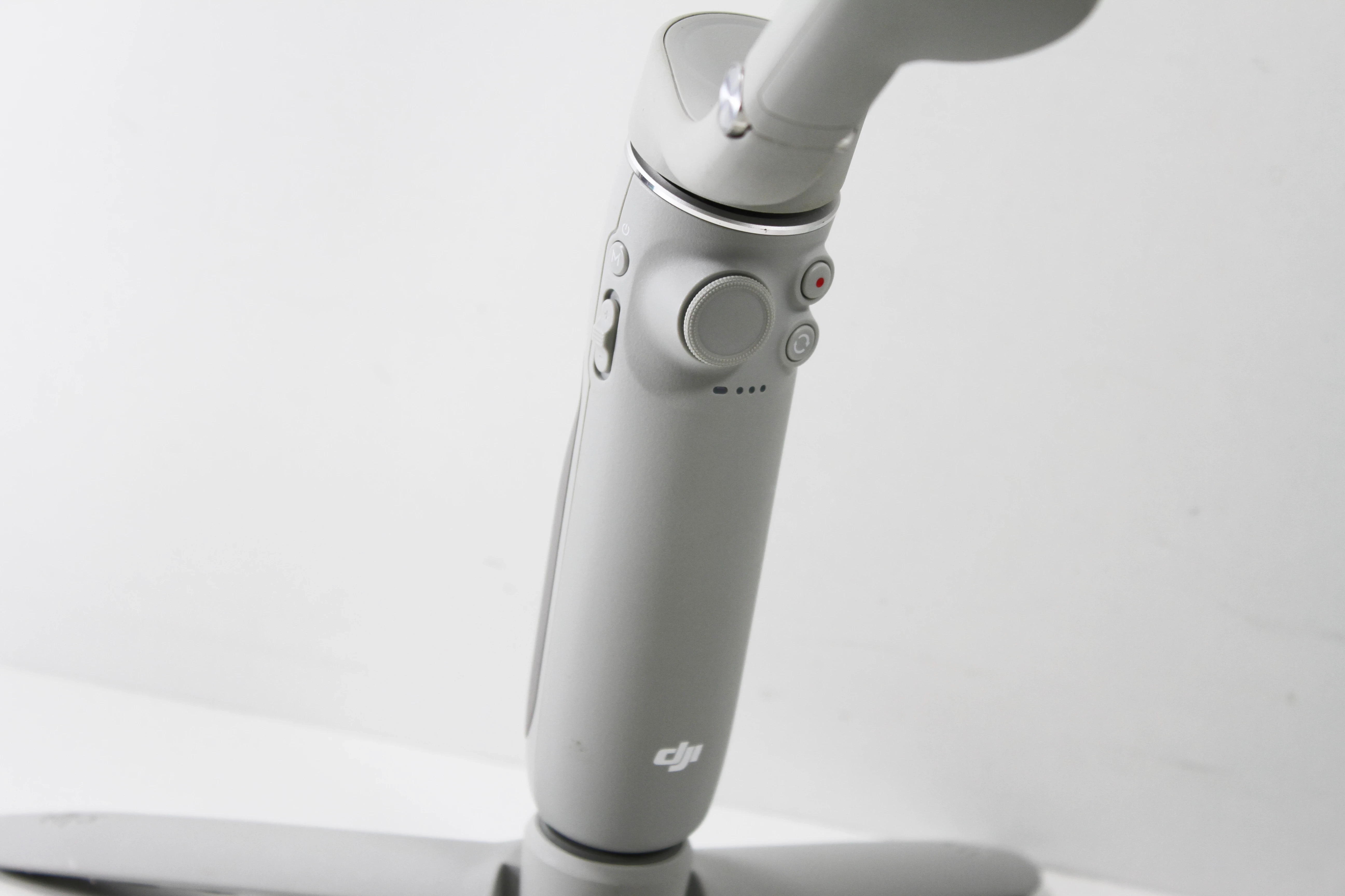 gimbal-dji-om-osmo-mobile-5-ean-gtin-6941565917669