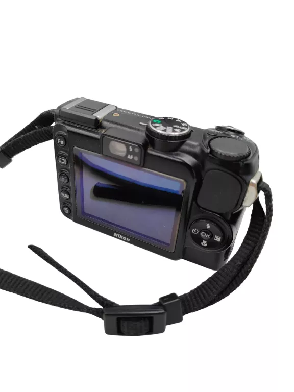 APARAT NIKON COOLPIX P5100
