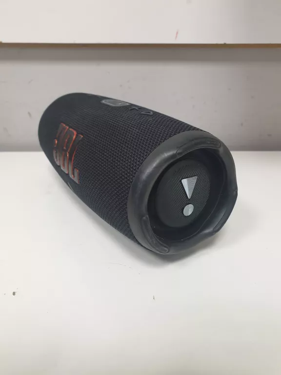 GŁOŚNIK PRZENOŚNY JBL CHARGE 5