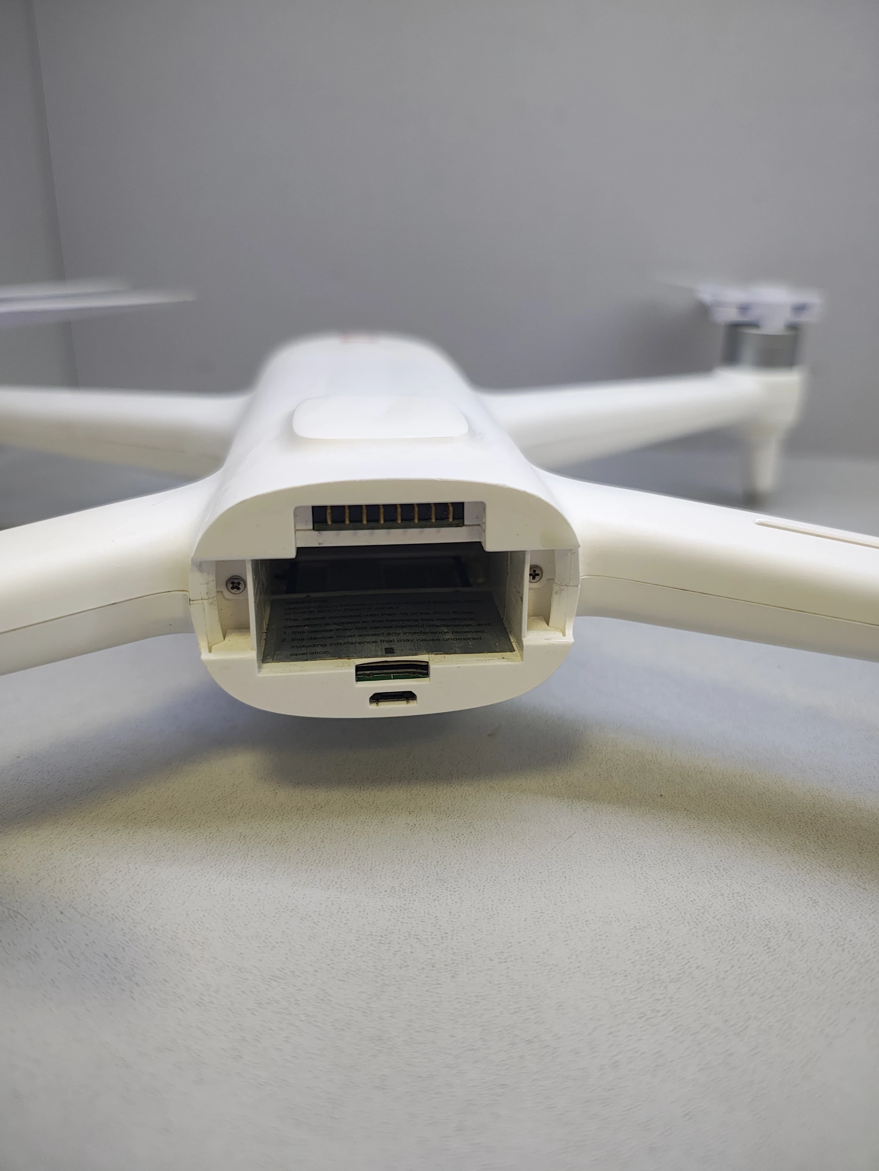 dron-xiaomi-fimi-a3-zestaw-pojemnosc-baterii-2970