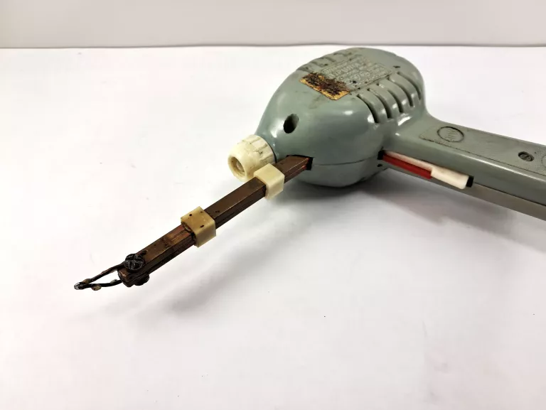 LUTOWNICA LUTOLA 3 40/65W PRL