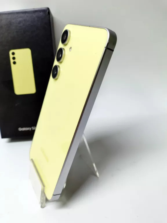 TELEFON SAMSUNG GALAXY S24 FE (MODEL: SM-S721B/DS)