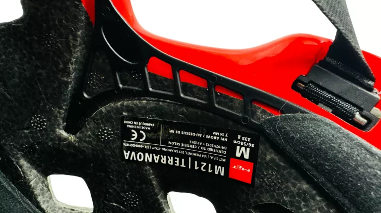 KASK ROWEROWY MET TERRANOVA M121 + KAMIZELKA ODBLASKOWA