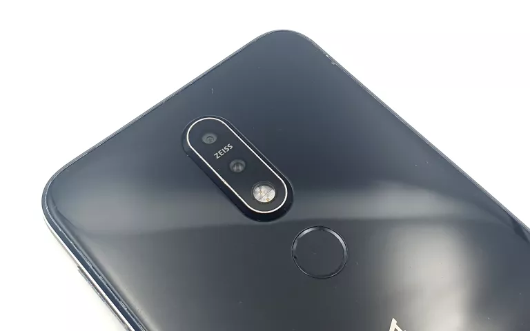 TELEFON NOKIA 7.1 3/32GB CZARNA