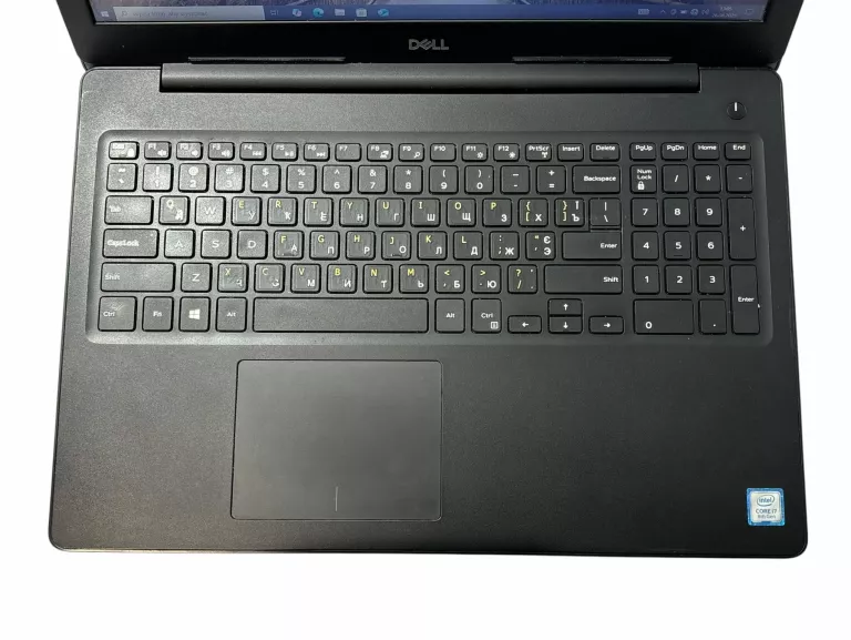 LAPTOP DELL LATITUDE 3590 15,6" I7-8550U 8GB 256GB SSD RADEON 530 - OPIS!
