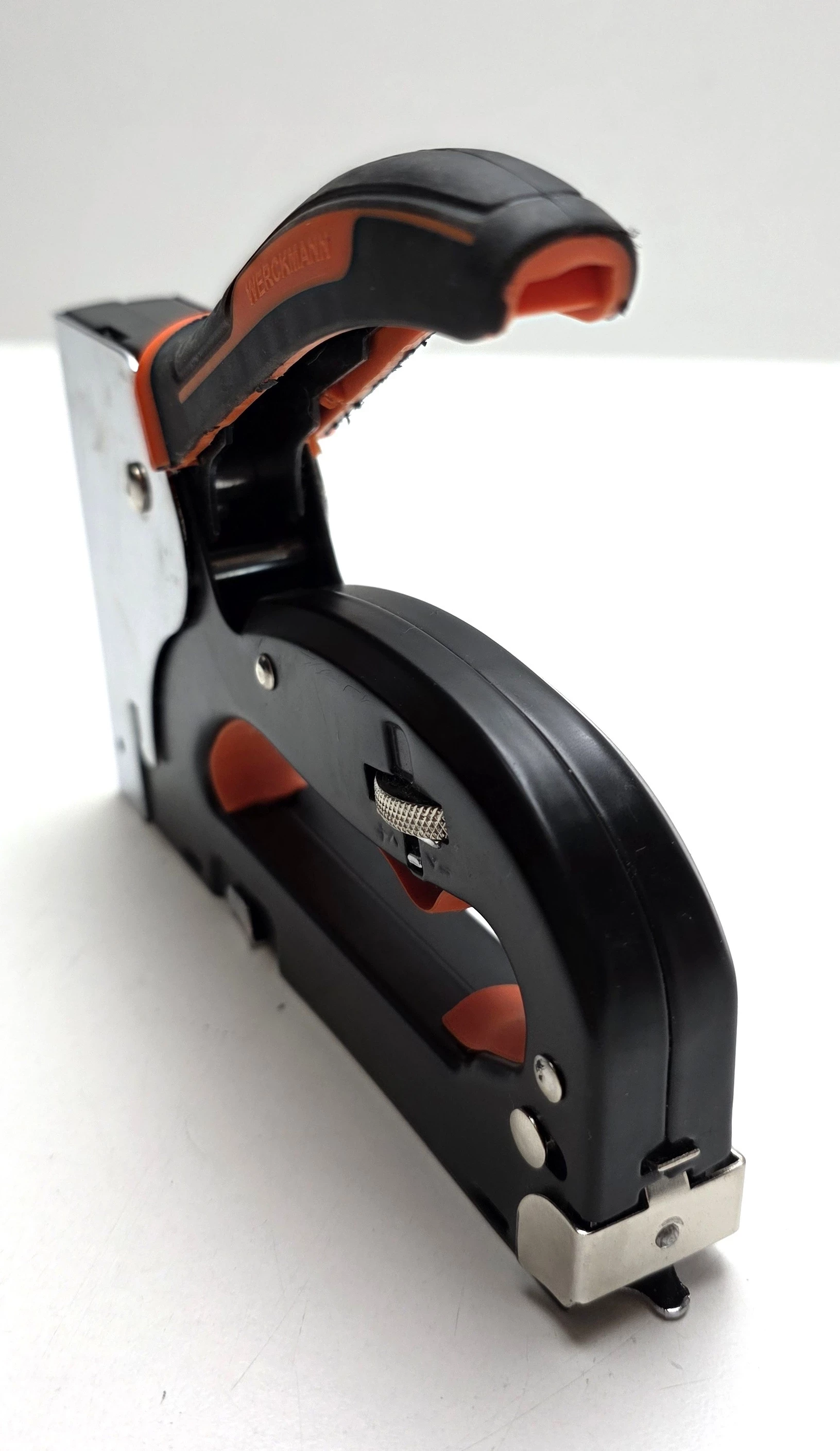 zszywacz-tapicerski-action-ean-gtin-8718964183289